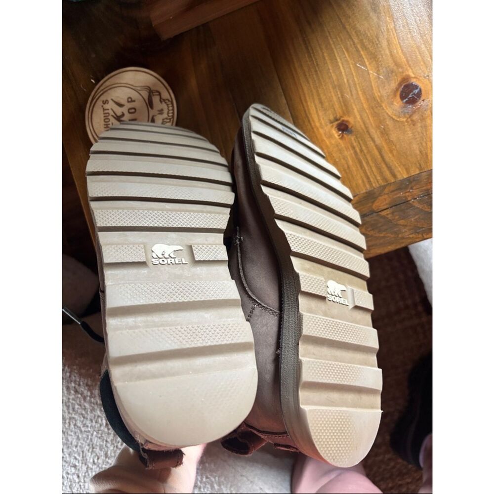 Sorel Men's Brown Chukka Boots - Picture 10 of 14
